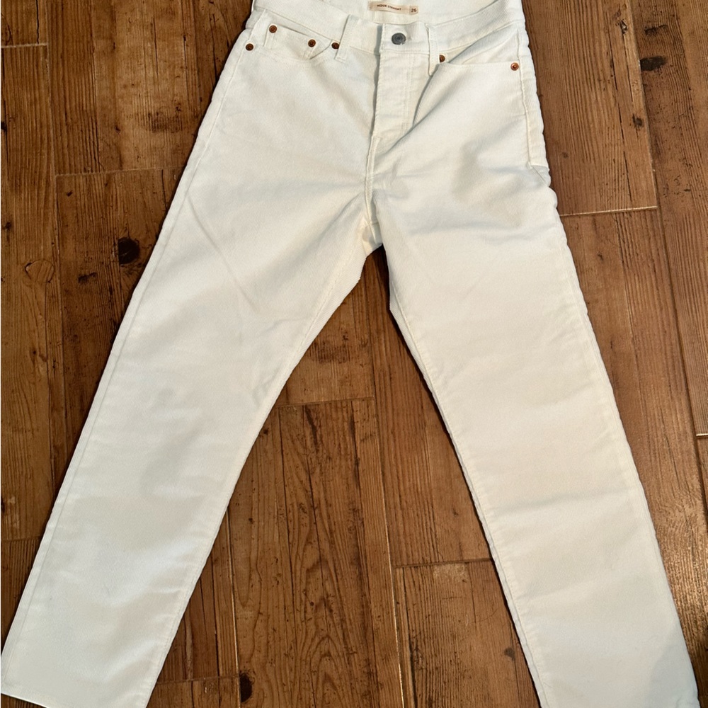 Levi’s Corduroy Wedgie Straight Leg